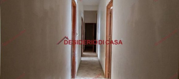 5-salle Bâtiment à Trabia, Italy No. 198947 28