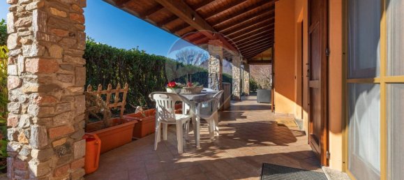 4 Schlafzimmer Villa in Azzio, Italy, Nr. 61658 7