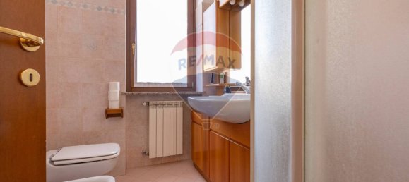 4 Schlafzimmer Villa in Azzio, Italy, Nr. 61658 15