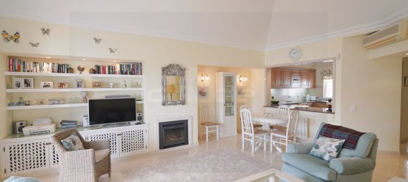 Apartamento de 2 dormitorios en Almancil, Portugal No. 98388 3