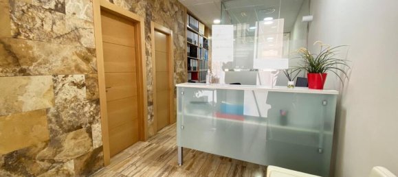 Коммерческая недвижимость с 4 спальнями в Олула-дель-Рио, Испания № 174049 2