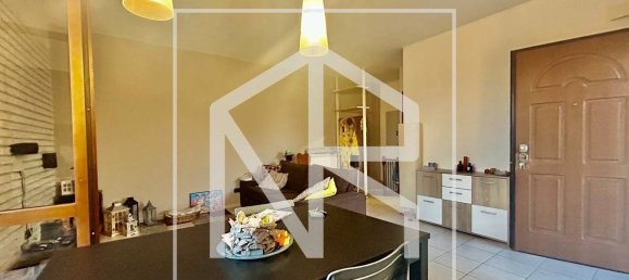 2 bedrooms Villa in Rome, Italy No. 334381 3