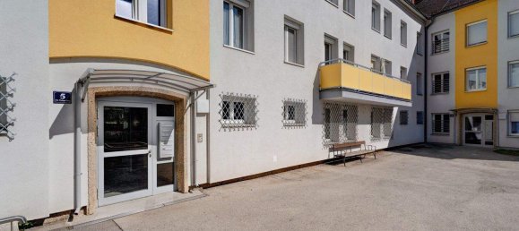 2 rooms Apartment in Ybbs an der Donau, Austria No. 176591 11