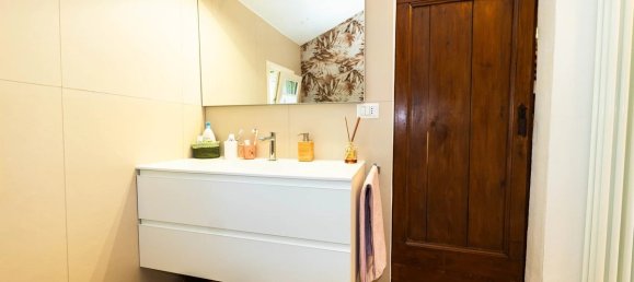 5 bedrooms Apartment in Colli al Metauro, Italy No. 267240 21