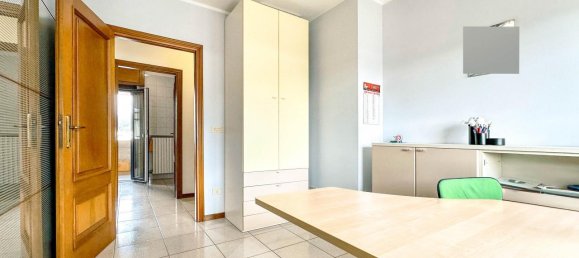 4 rooms Apartment in Borgosesia, Italy No. 235392 20