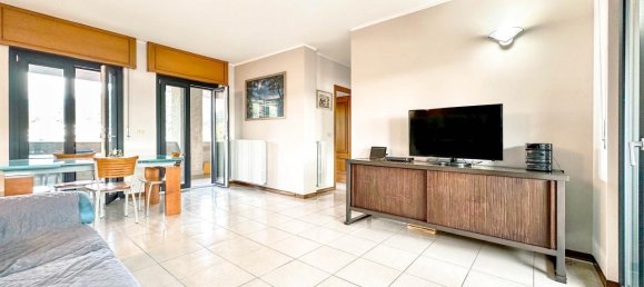 4 rooms Apartment in Borgosesia, Italy No. 235392 5