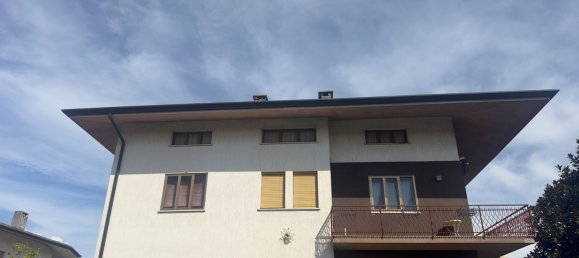 4 غرف نوم شقة في Udine, Italy رقم 333950 2