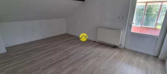 4 bedrooms House in Bourges, France No. 276689 9