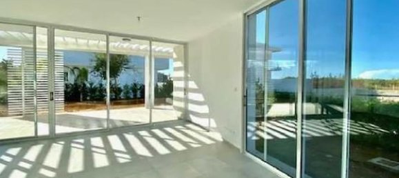 3 dormitorios propiedad comercial en venta en Paphos, Cyprus № 9840 3
