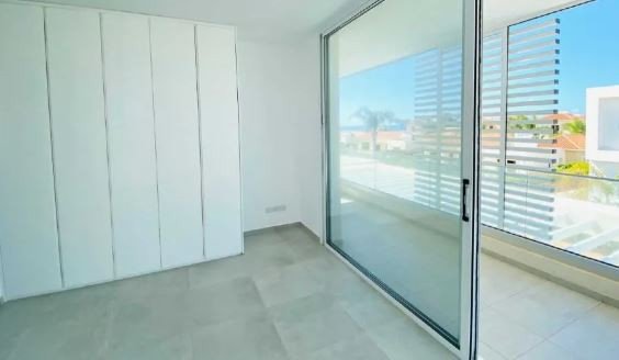 3 bedrooms Commercial property in Paphos, Cyprus No. 9840