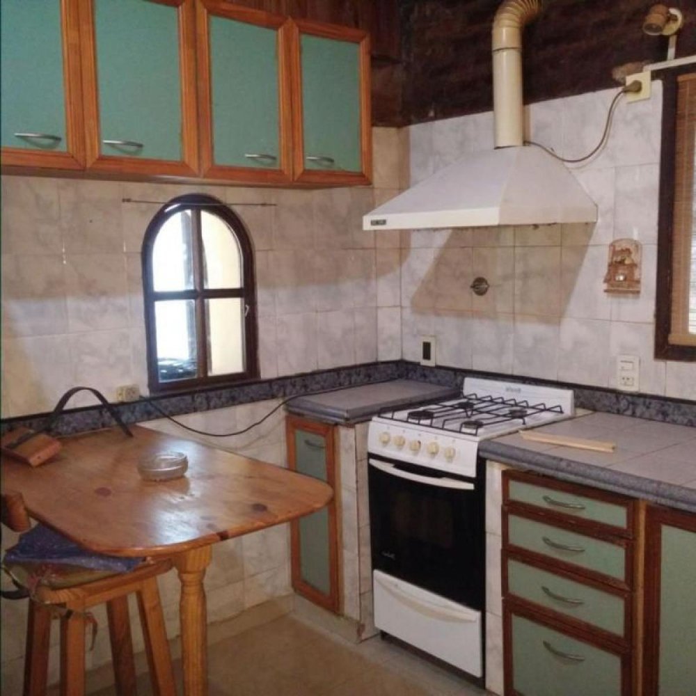 4 bedrooms House in Buenos Aires, Argentina No. 90441