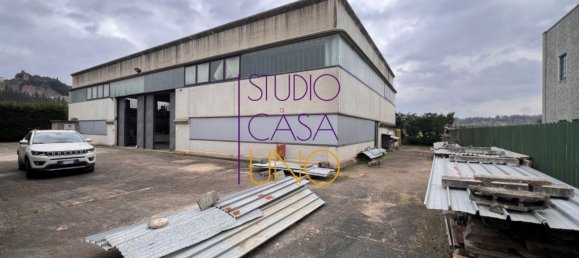 Almacén en Laterina Pergine Valdarno, Italy 615 m² No. 43529 2