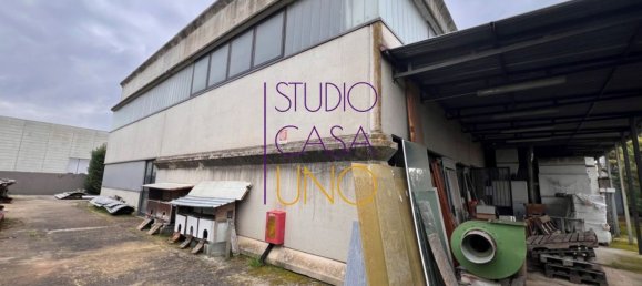 Almacén en Laterina Pergine Valdarno, Italy 615 m² No. 43529 23