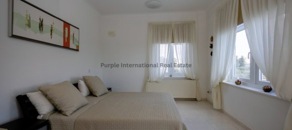 7 bedrooms Villa in Oroklini, Cyprus No. 5100 3