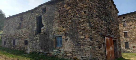 3 rooms House in Morfasso, Italy No. 294557 5