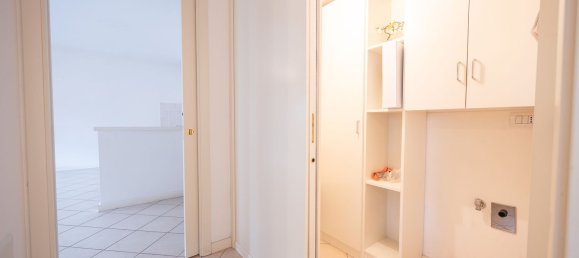 Apartamento de 2 habitaciónes en Bardolino, Italy No. 60446 7