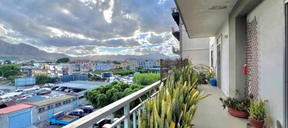 6 chambres Appartement à Palermo, Italy No. 349357 18