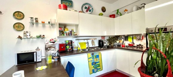 6 chambres Appartement à Palermo, Italy No. 349357 5