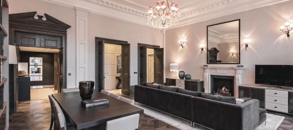 3 bedrooms Apartment in London, United Kingdom No. 13116 3