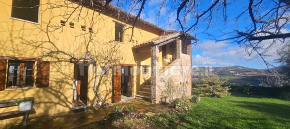 3 Schlafzimmer Haus in Montefelcino, Italy, Nr. 135687 50