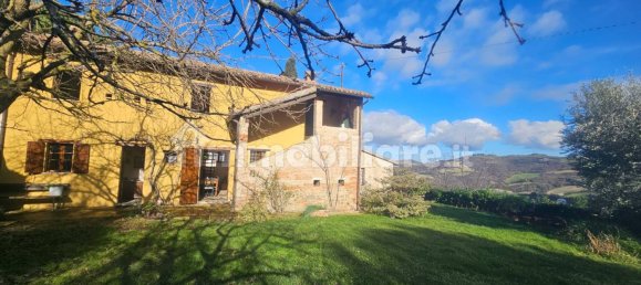 3 Schlafzimmer Haus in Montefelcino, Italy, Nr. 135687 48