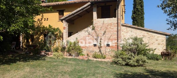 3 Schlafzimmer Haus in Montefelcino, Italy, Nr. 135687 8