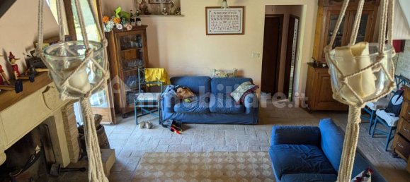 3 Schlafzimmer Haus in Montefelcino, Italy, Nr. 135687 14