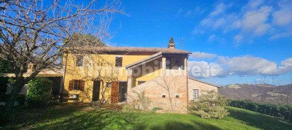 3 Schlafzimmer Haus in Montefelcino, Italy, Nr. 135687 47