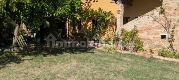 3 Schlafzimmer Haus in Montefelcino, Italy, Nr. 135687 9