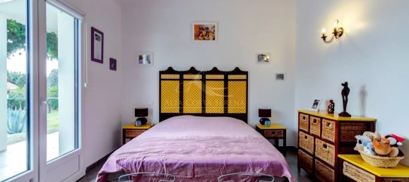 4 Schlafzimmer Villa in Solaro, France, Nr. 84435 10