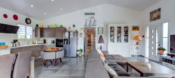 4 Schlafzimmer Villa in Solaro, France, Nr. 84435 7