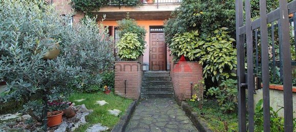 3 غرف نوم فيلا في Roncello, Italy رقم 15642 38