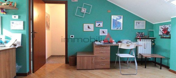 3 غرف نوم فيلا في Roncello, Italy رقم 15642 37