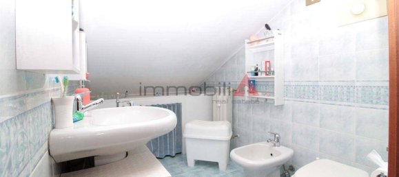 3 غرف نوم فيلا في Roncello, Italy رقم 15642 35