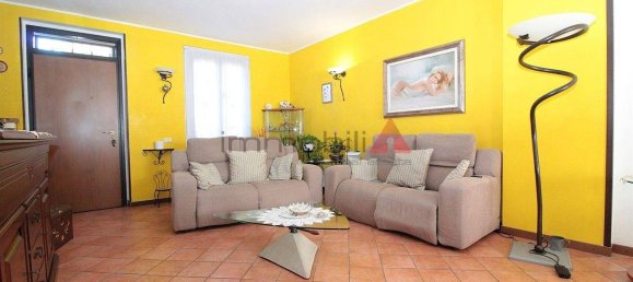 3 غرف نوم فيلا في Roncello, Italy رقم 15642 5