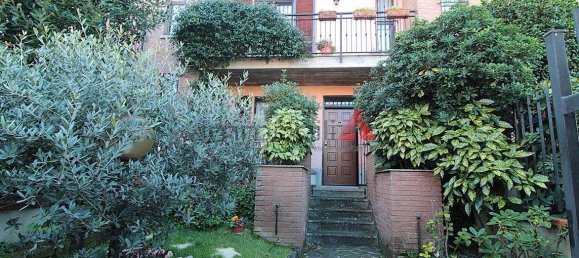 3 غرف نوم فيلا في Roncello, Italy رقم 15642 40