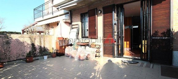 3 غرف نوم فيلا في Roncello, Italy رقم 15642 13