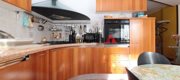 3 غرف نوم فيلا في Roncello, Italy رقم 15642 8