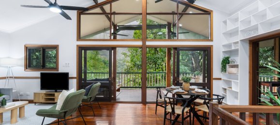 4 bedrooms House in Kamerunga, Australia No. 131 2