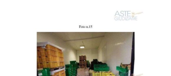 Lagerhaus in Rimini, Italy 1900m², Nr. 12161 21