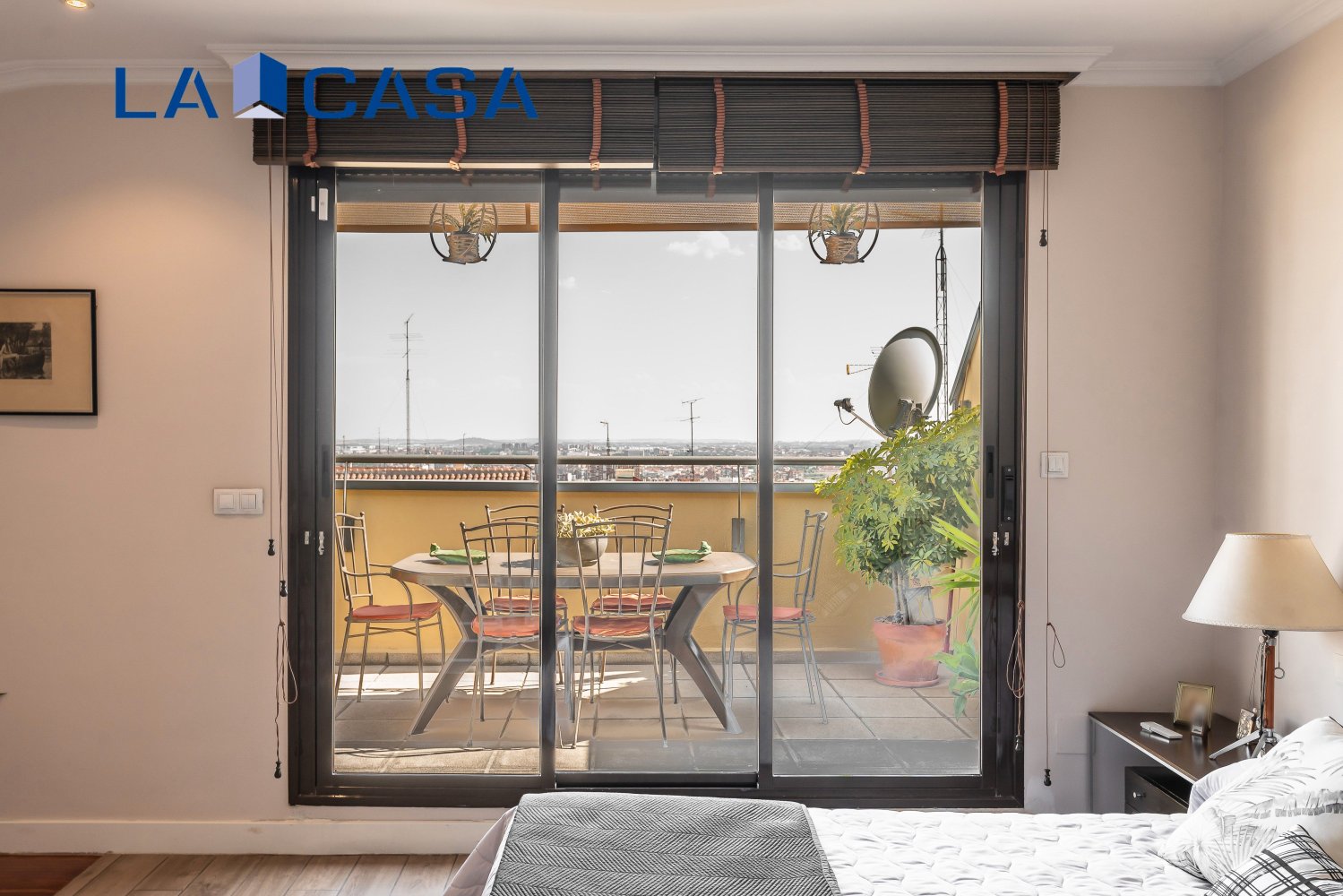 1 bedroom Penthouse in Madrid, Spain No. 171584