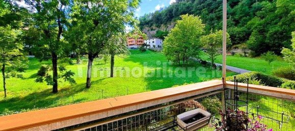 2 bedrooms Apartment in Pianoro, Italy No. 317379 4