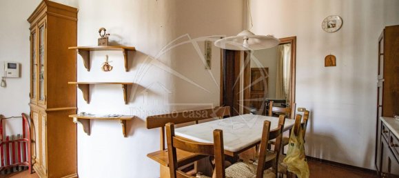 Casa de 5 habitaciónes en Prato, Italy No. 68820 25