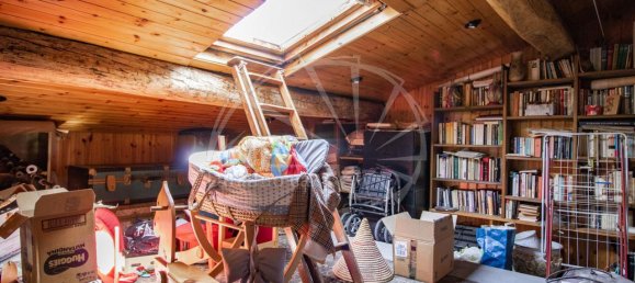 Casa de 5 habitaciónes en Prato, Italy No. 68820 21