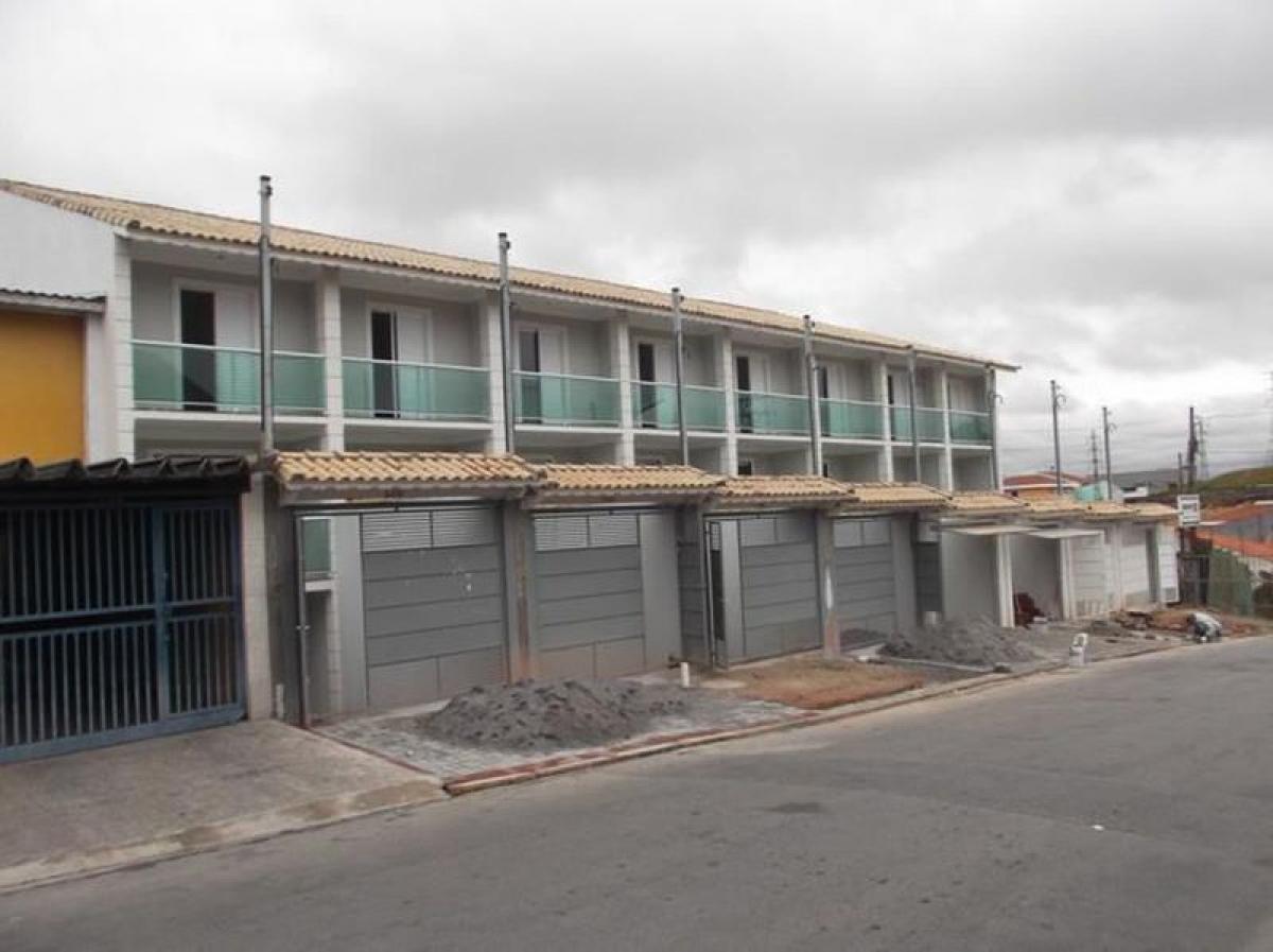 Casa de 3 dormitorios en Sao Paulo, Brazil No. 590417