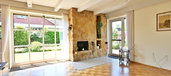 7 rooms House in Leer, Germany No. 231015 5