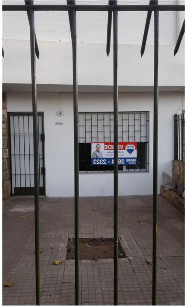 2 chambres Maison à Montevideo, Uruguay No. 7347