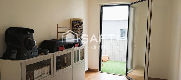 3 bedrooms Apartment in Guyancourt, France No. 280150 9