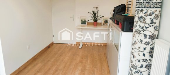 3 bedrooms Apartment in Guyancourt, France No. 280150 10