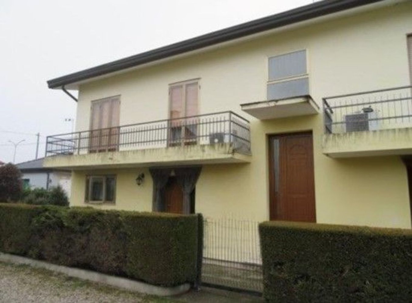 4 غرف نوم منزل في Mira, Italy رقم 379544